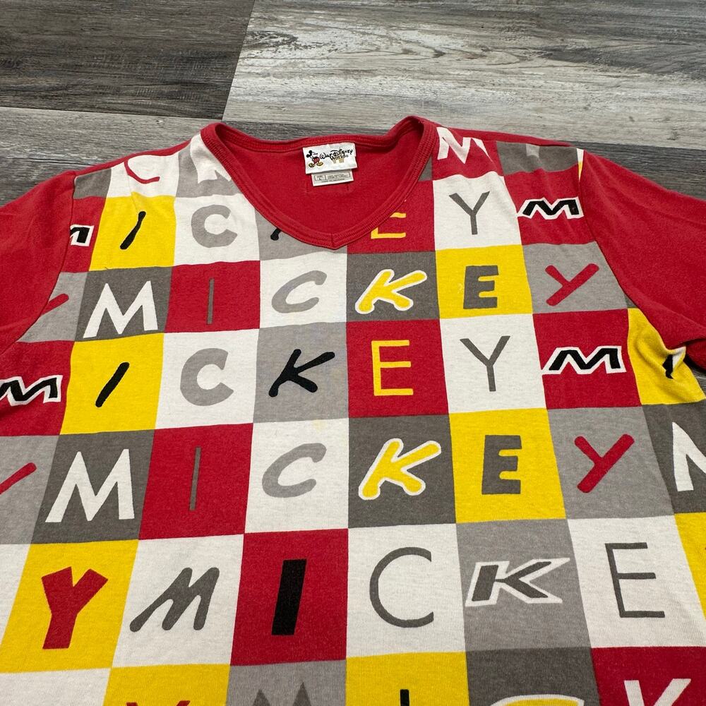 Vintage y2k Walt Disney World Mickey Red Womens L Ribbed V-Neck‎ T-Shirt Checker